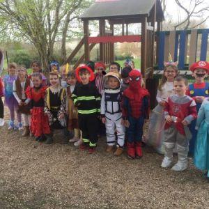 Carnaval de printemps à l'école maternelle des "Petits Noisetiers"